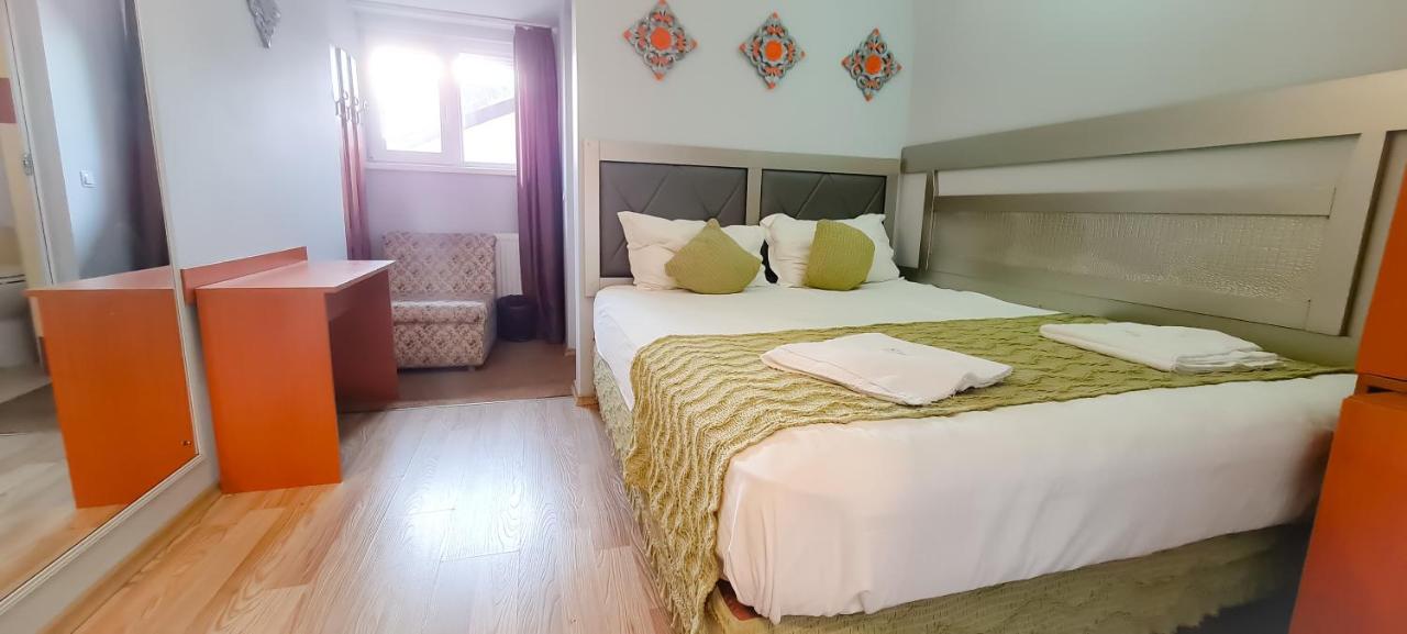 5 Stars High Hostel *